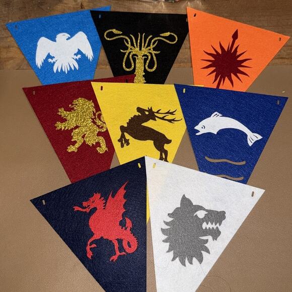 Harry Potter set of 4 party ties and set of 8 decorative party flags whimsical - Picture 2 of 7
